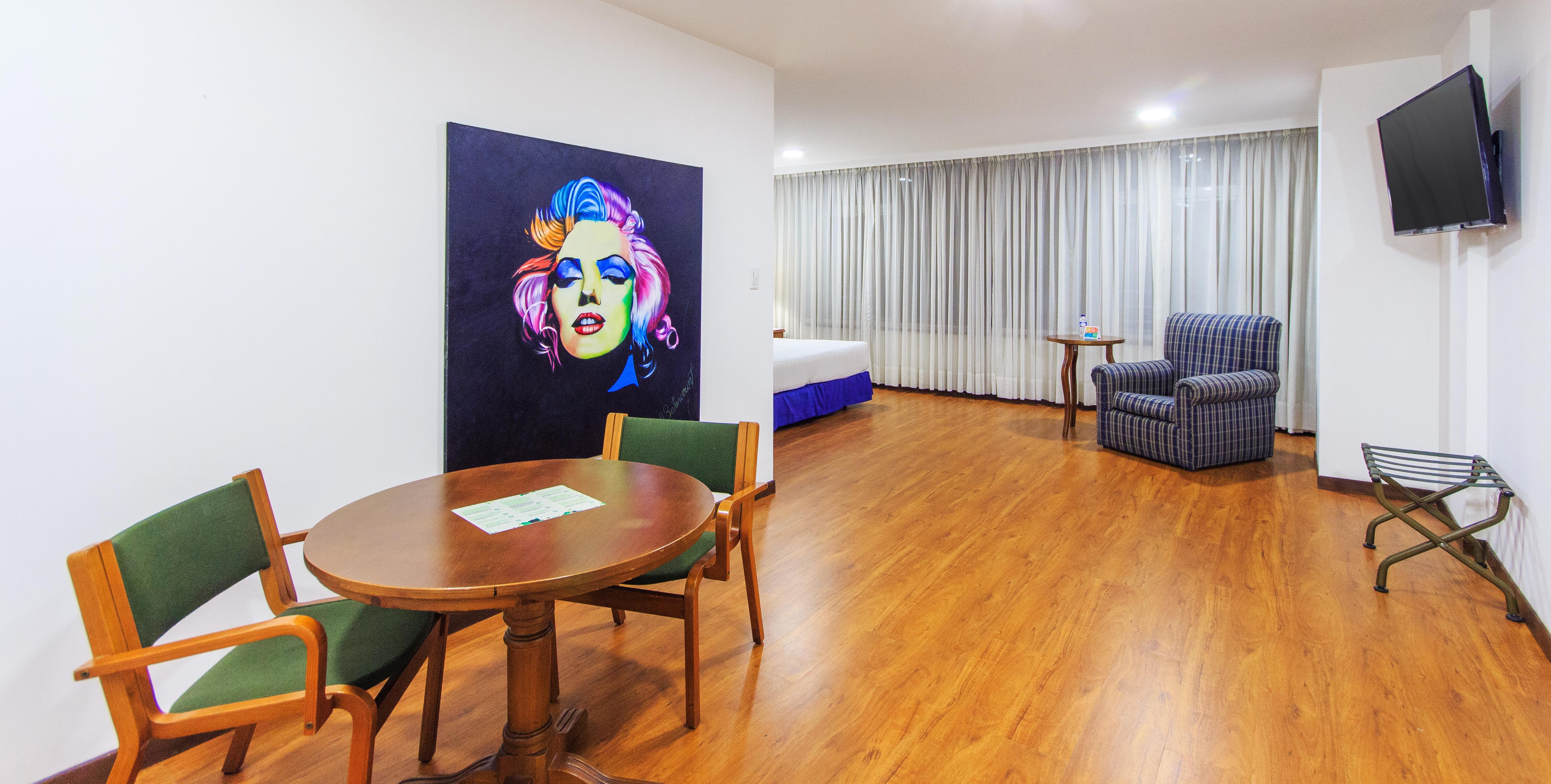 Pop Art Hotel Las Colinas 마니살레스 외부 사진