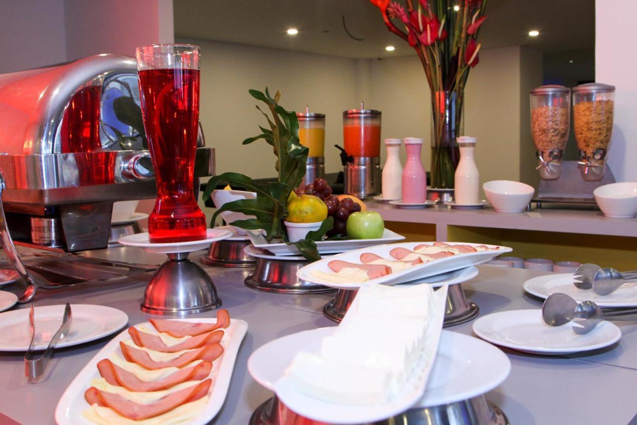 Pop Art Hotel Las Colinas 마니살레스 외부 사진
