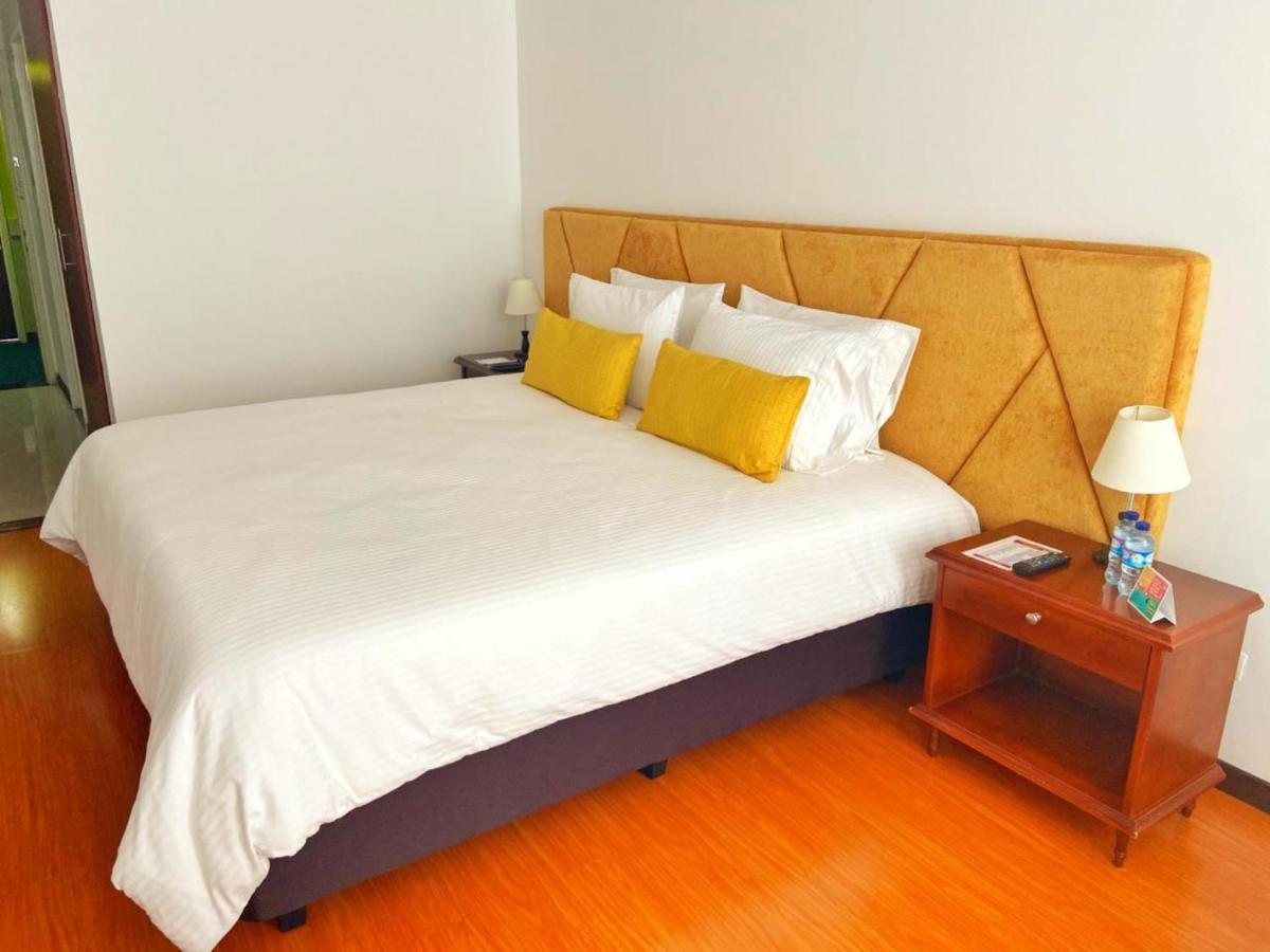 Pop Art Hotel Las Colinas 마니살레스 외부 사진